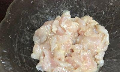 带皮巴沙鱼的烹饪技巧与美味佳肴（掌握这些关键步骤）